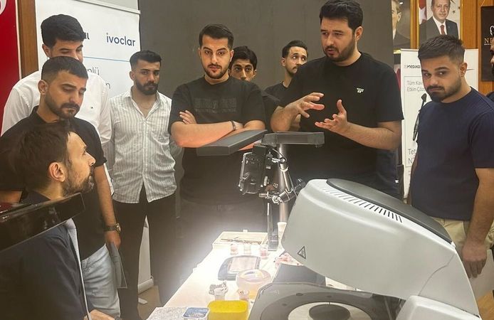 Batman’da Diş Hekimlerine Güncel Uygulamalı Eğitim