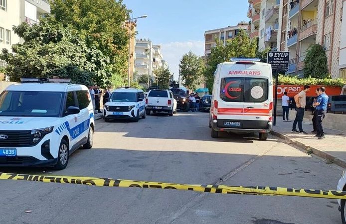 Batman’da Silah Sesleri Panik Yarattı! Özel Harekât Sokağı Ablukaya Aldı