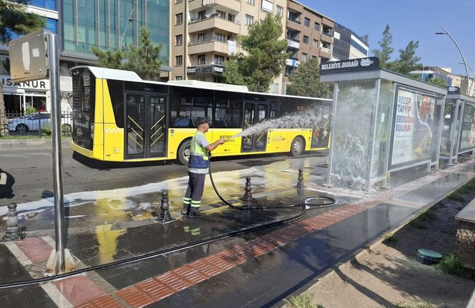 Batman’da Temizlik Çalışmaları Kent Genelinde Sürüyor