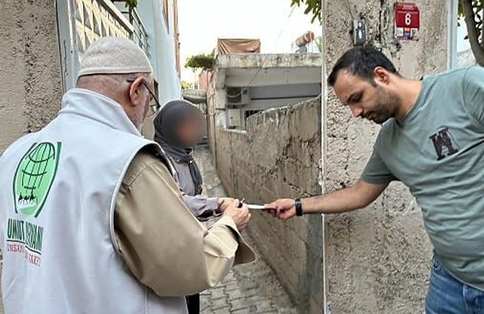 Batman’da Umut Kervanı’ndan Mağdur Ailelere Destek Eli