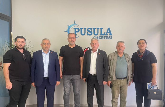 CHP’den Pusula Gazetesi’ne Ziyaret: “Kılıçdaroğlu Türkiye İçin Bir Şans”