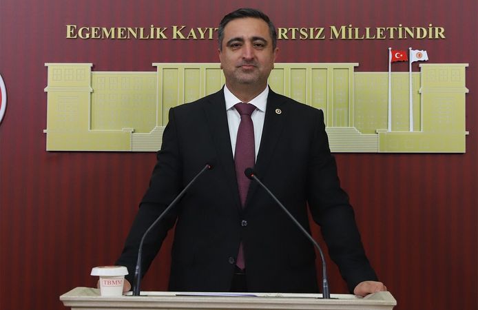 Ekonomi yönetimine 'fon krizi' sorusu: Trilyonluk riski neden önleyemediniz?