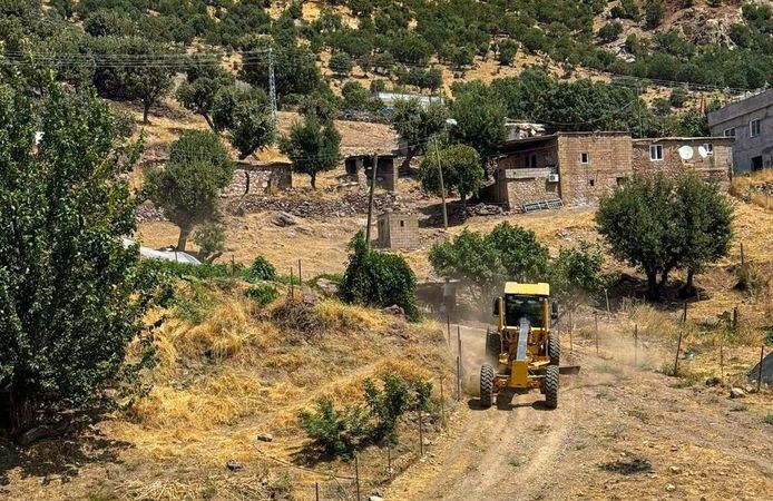 Kozluk’ta Köy ve Mezralarda Çalışma Seferberliği
