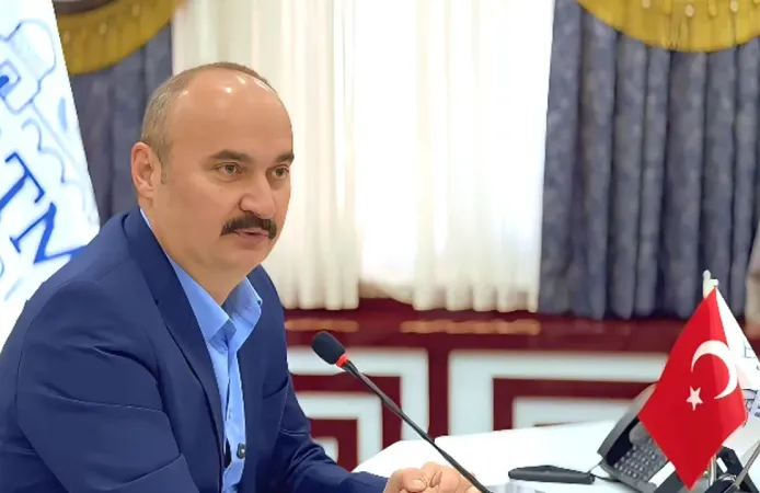 Vali Canalp: Gazilerimizin her madalyası bağımsızlığımızın nişanesidir