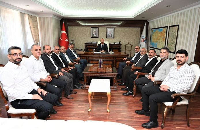 Vali Canalp’ten UEB Batman Yönetimine Başarı Mesajı
