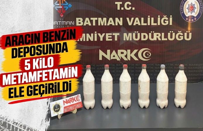 Aracın Benzin Deposunda 5 Kilo Metamfetamin Ele Geçirildi
