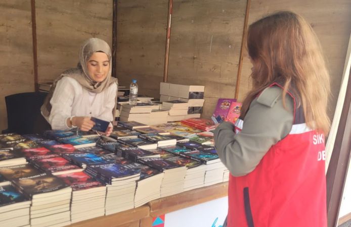 Kitap Fuarında Kadına Yönelik Şiddete Karşı Farkındalık Çalışması