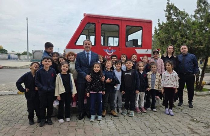 Minik Öğrencilere Demiryolu Güvenliği Eğitimi