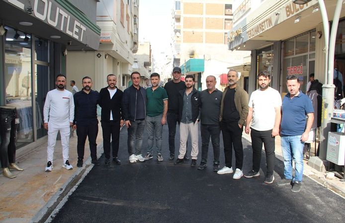 Trafiğe Kapalı Sokağın Asfaltlanıp Trafiğe Açılması Esnafın Tepkisine Yol Açtı