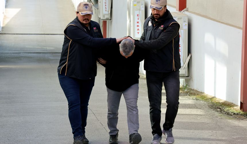 SORULARI SIZDIRAN FETÖ'NÜN 'MAHREM İMAMI' YAKALANDI