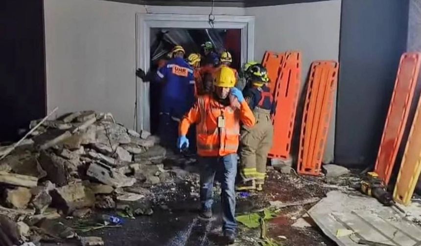 Dominik'te gece kulübü çatısı çöktü: 15 ölü