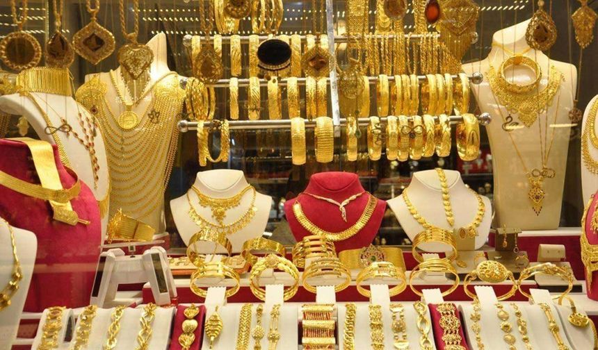 Altın fiyatları haftanın ilk işlem gününe satıcılı başladı