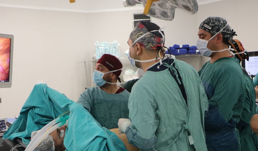 Kolorektal kanser ön tanısı; kusma, kanama ve karın şişliğine dikkat