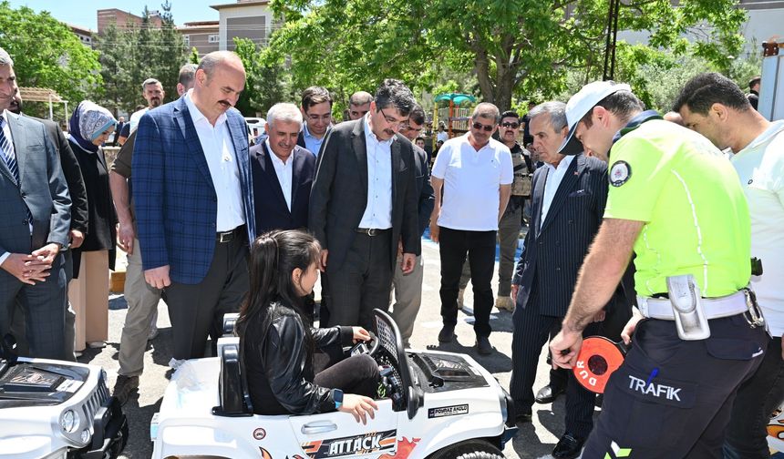 Gercüş’e Hem Trafik Eğitimi Hem Yeşil Nefes