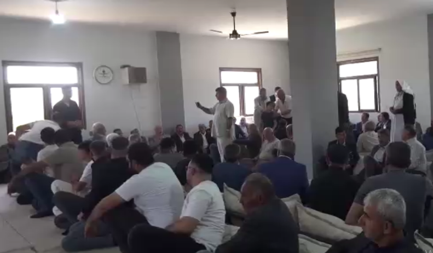 Mardin’de iki aile arasındaki husumet, barış töreni ile son buldu