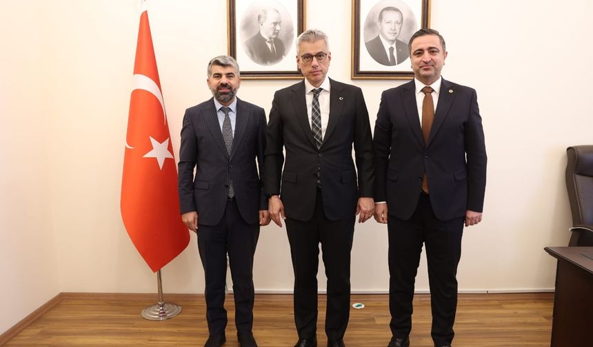 Milletvekili Ramanlı, Bakan Memişoğlu ile sağlık yatırımlarını görüştü