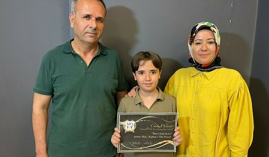 13 yaşındaki Arben'e İsviçre'den 'En İyi Çocuk Oyuncu' ödülü