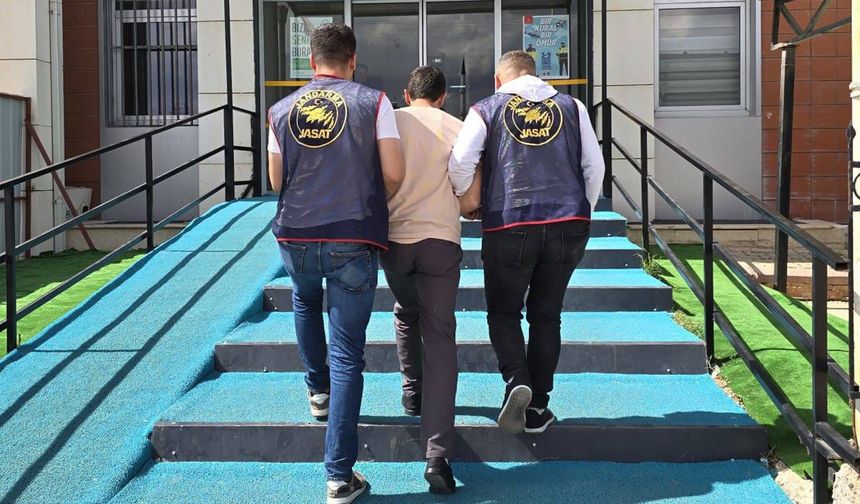 Havaya ateş açarak vatandaşları tehdit eden şahıs yakalandı