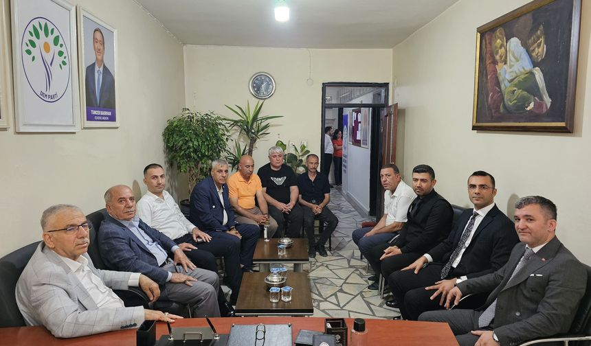 AK Parti'den Sürpriz Bayram Diplomasisi