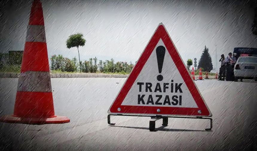 Tarım işçilerini taşıyan midibüs devrildi: 25 yaralı
