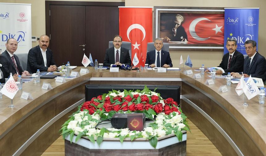 Vali Ekrem Canalp, DİKA Yönetim Kurulu Toplantısına Katıldı