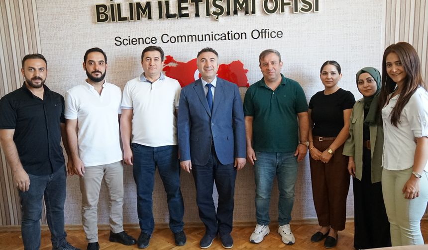 Rektör Demir’den Bilim İletişimi Ofisi’ne Ziyaret