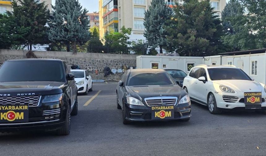 Diyarbakır merkezli 15 ilde gümrük kaçağı lüks araç operasyonu