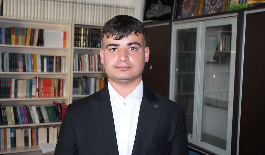 Kullanılmış kitaplardan hazırlandığı YKS'de Türkiye 148'incisi oldu