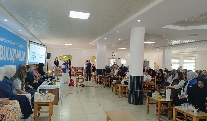 Batman'da Kadınlara Yönelik Afet Farkındalık Eğitimi Verildi