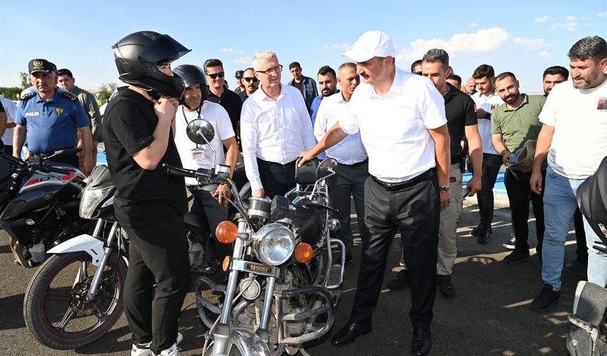 Türkiye'nin İlk ve Tek Sürücü Akademisi Batman'da Açıldı