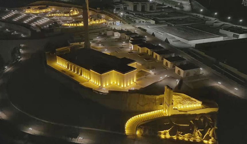 Hasankeyf'te Arkeopark ve Şaab Vadisi Işıklandırıldı