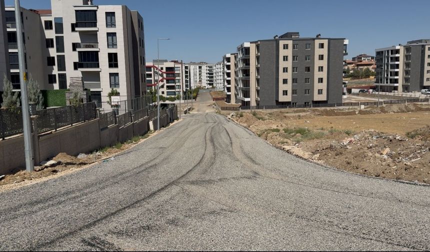 Çamlıtepe Mahallesi’nde Üstyapı Hamlesi