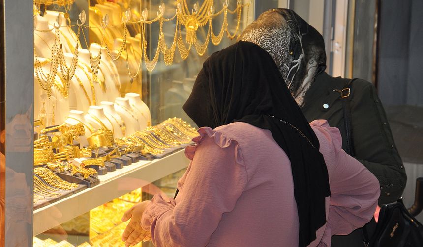 Gençlere altın destek paketi lazım