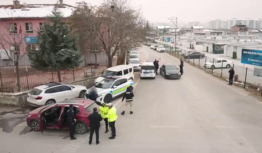 Güvenlik uygulamalarında çok sayıda gözaltı