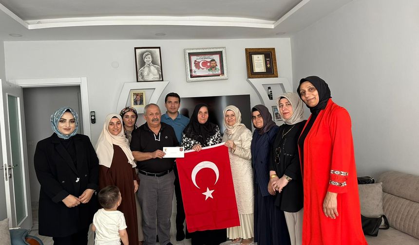 AK Parti’den Şehit Yakınları ve Gazilere Anlamlı Ziyaret