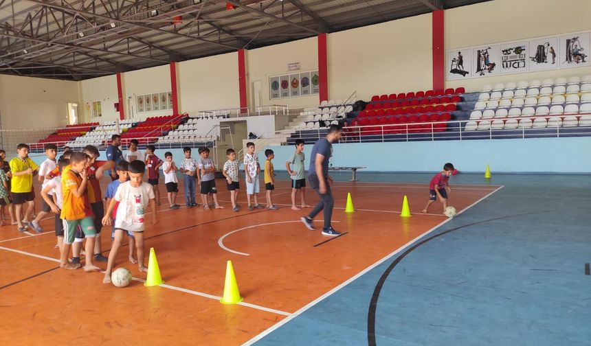 Çocuklar Spor Etkinlikleriyle Gelişiyor