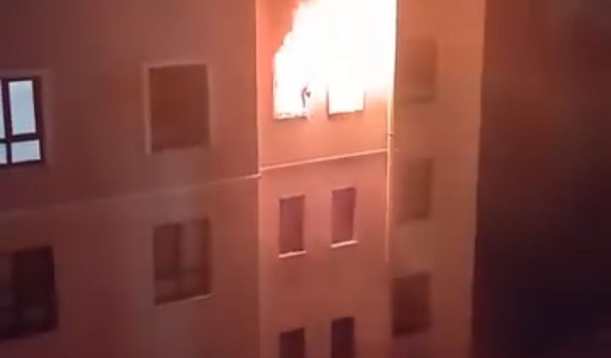 TOKİ’de Apartman dairesinde yangın: 1 ölü, 14 kişi dumandan etkilendi