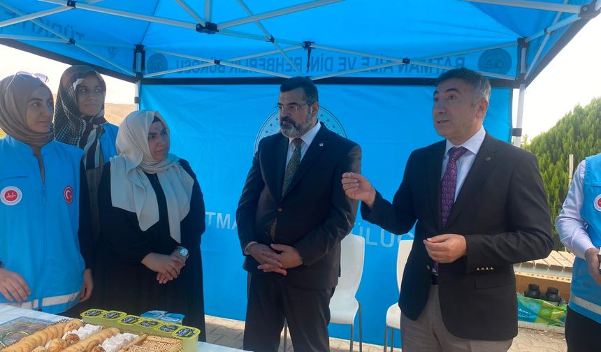 Batman Üniversitesinde Diyanet Gençlik Tanıtım Standı