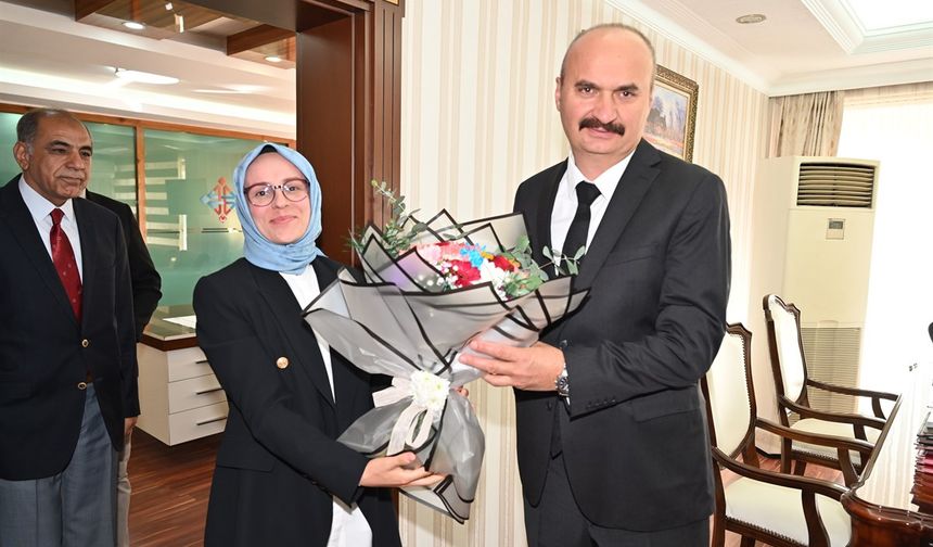 185 Yıllık Güvenin Temsilcileri Valilikte: PTT'den Anlamlı Ziyaret