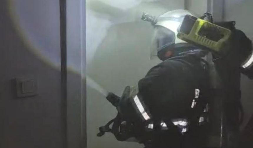 İki Ayrı Ev Yangını Can Kaybı Yaşanmadan Söndürüldü