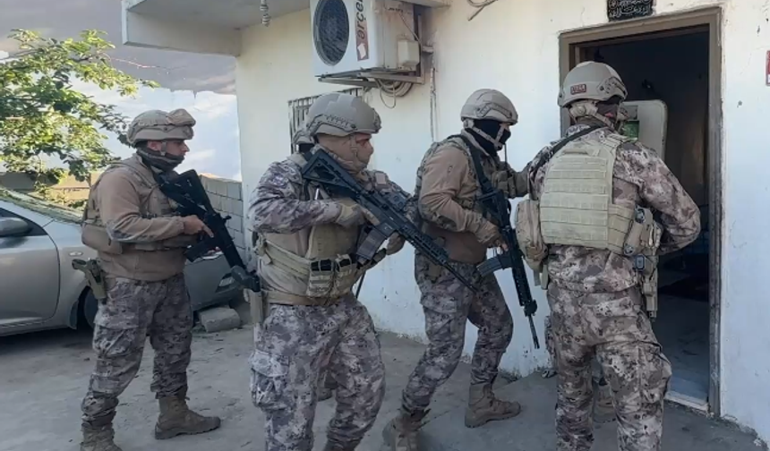 Batman’da 3 Yılda 2 Binin Üzerinde Silah Ele Geçirildi