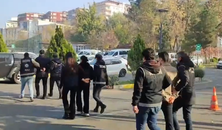 Batman’da Tefeci Çetesi Çökertildi