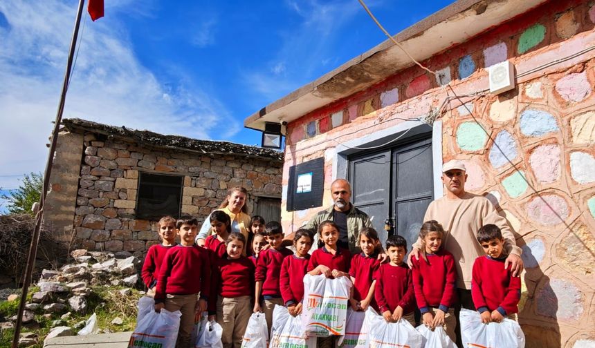 Yeniçakmak Köyü Öğrencilerine Sıcak Bir Dokunuş