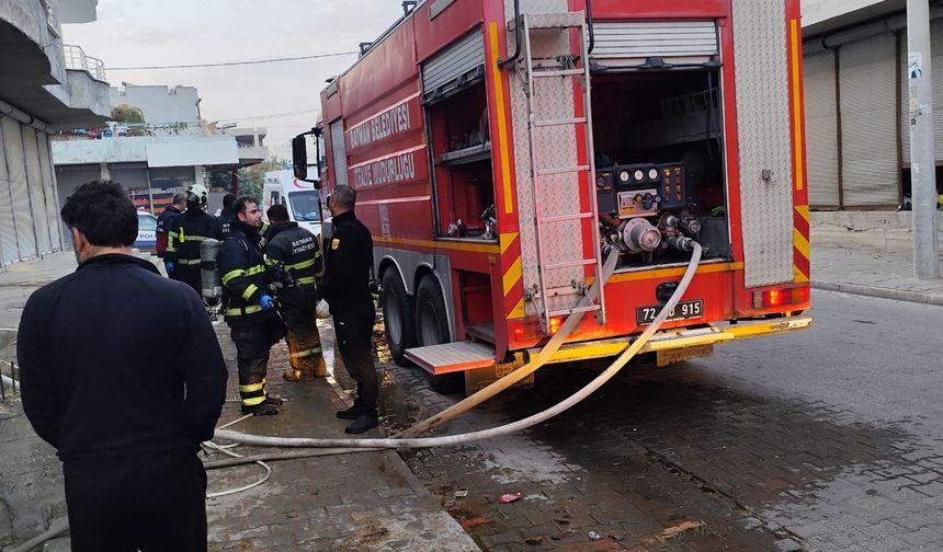 Batman'da saman deposunda çıkan yangın söndürüldü