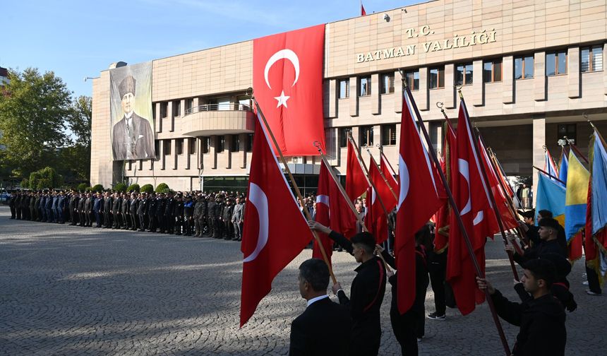 Mustafa Kemal Atatürk, Vefatının 87'nci Yıldönümünde Anıldı
