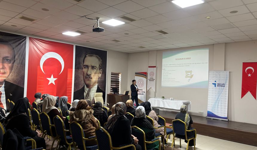 Gercüş’te İş Arama Becerileri Eğitimi Düzenlendi