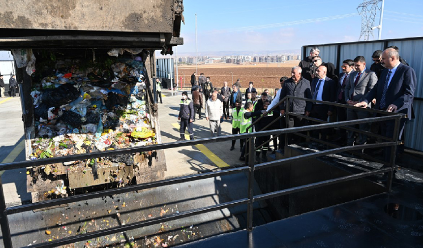 Birinci sınıf tarım alanında 'Katı Atık Aktarma İstasyonu' açıldı