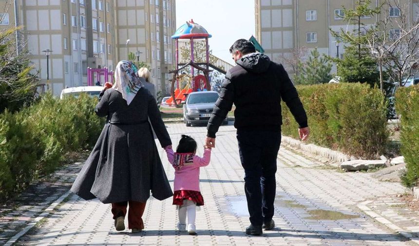 Batman’da Koruyucu Ailelere 450 Bin Liralık Destek Ödemesi Yapıldı