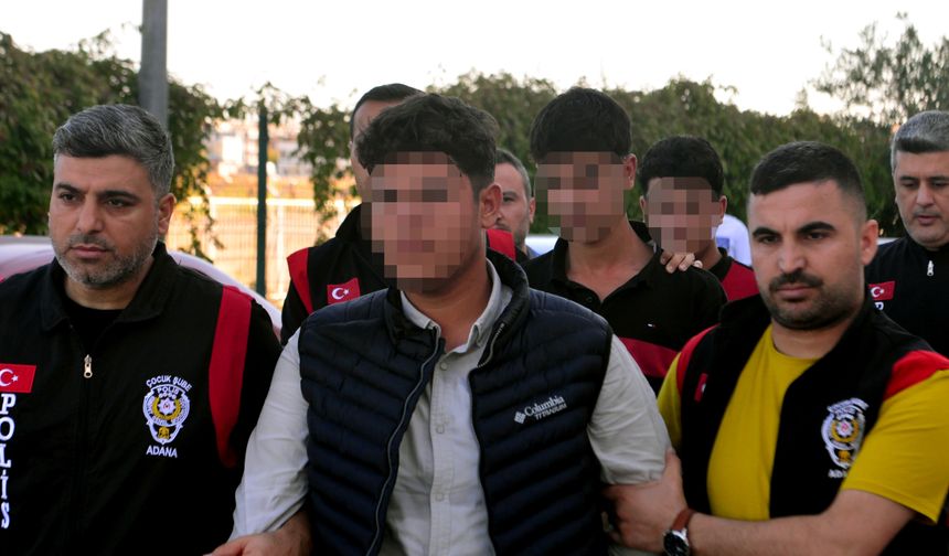 Parkta lise öğrencilerini dövüp, bıçaklayan 6 şüpheli yakalandı; 1 tutuklama