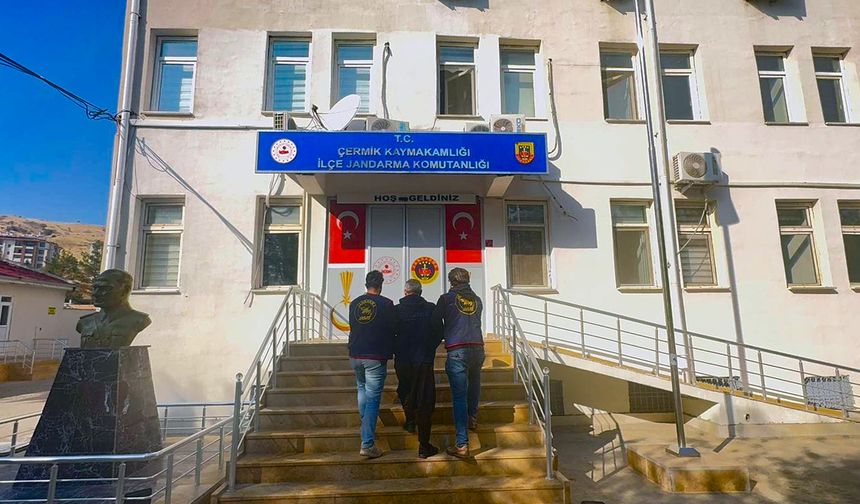 Diyarbakır'da farklı suçlardan aranan 76 kişi yakalandı
